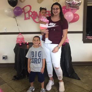 Meet your Posher, Janessy